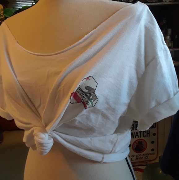 Custom cut vintage tees/ VW Tee original - Picture 2 of 3